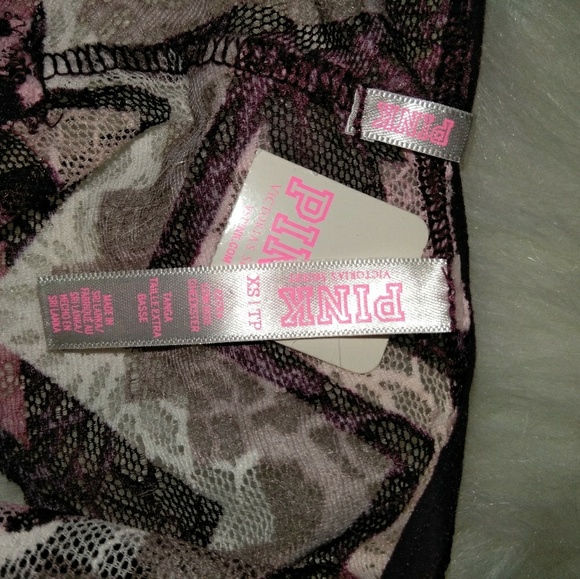 Victoria's Secret Pink Aztec print panty - Picture 3 of 3